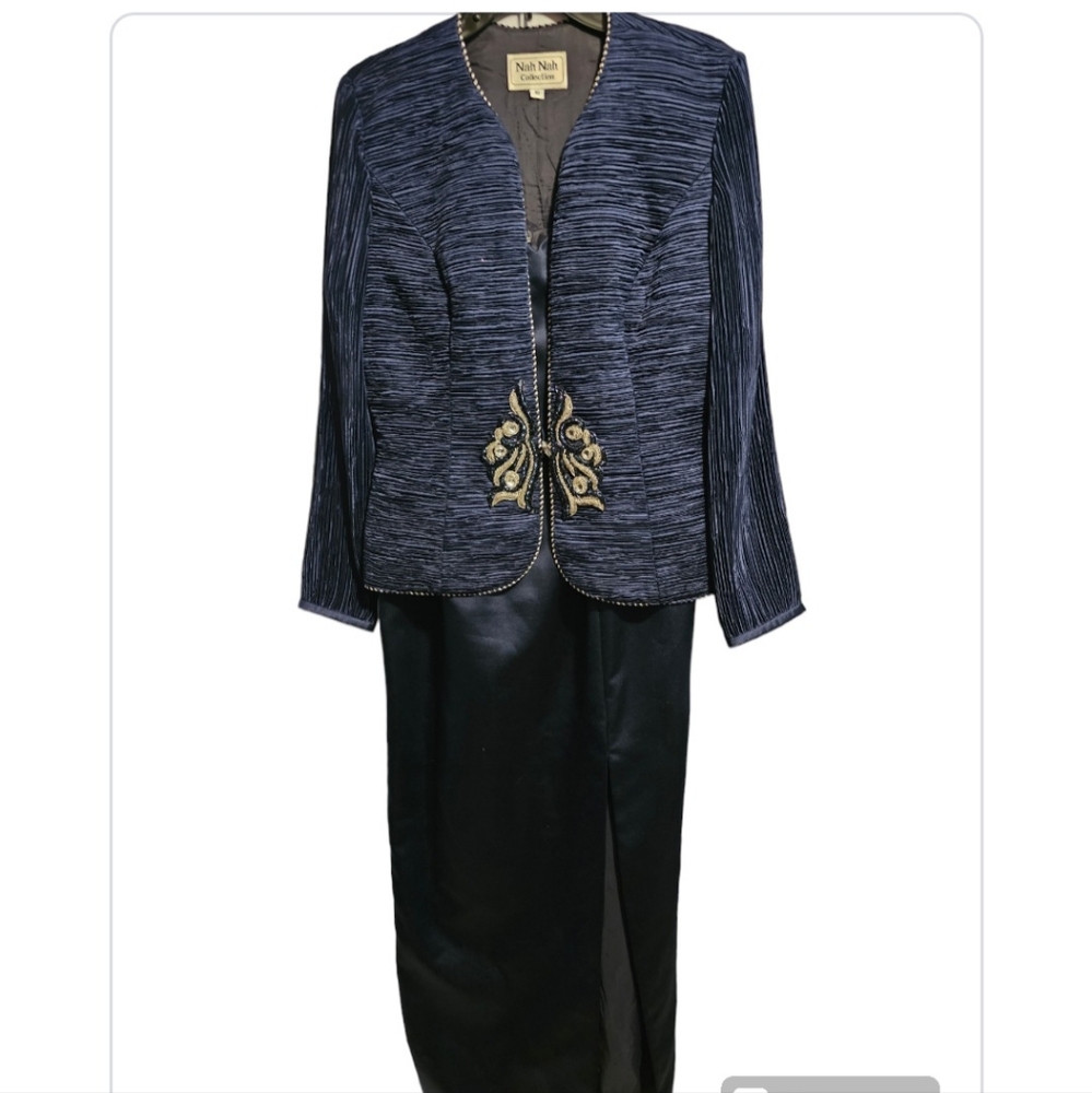 Nah Nah lady's blue dress Trimmed in beige with embroidery on jacket. size 10